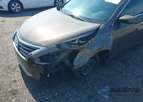 2015 Nissan Altima 2.5 S from USA, damaged, VIN 1N4AL3AP2FC462386